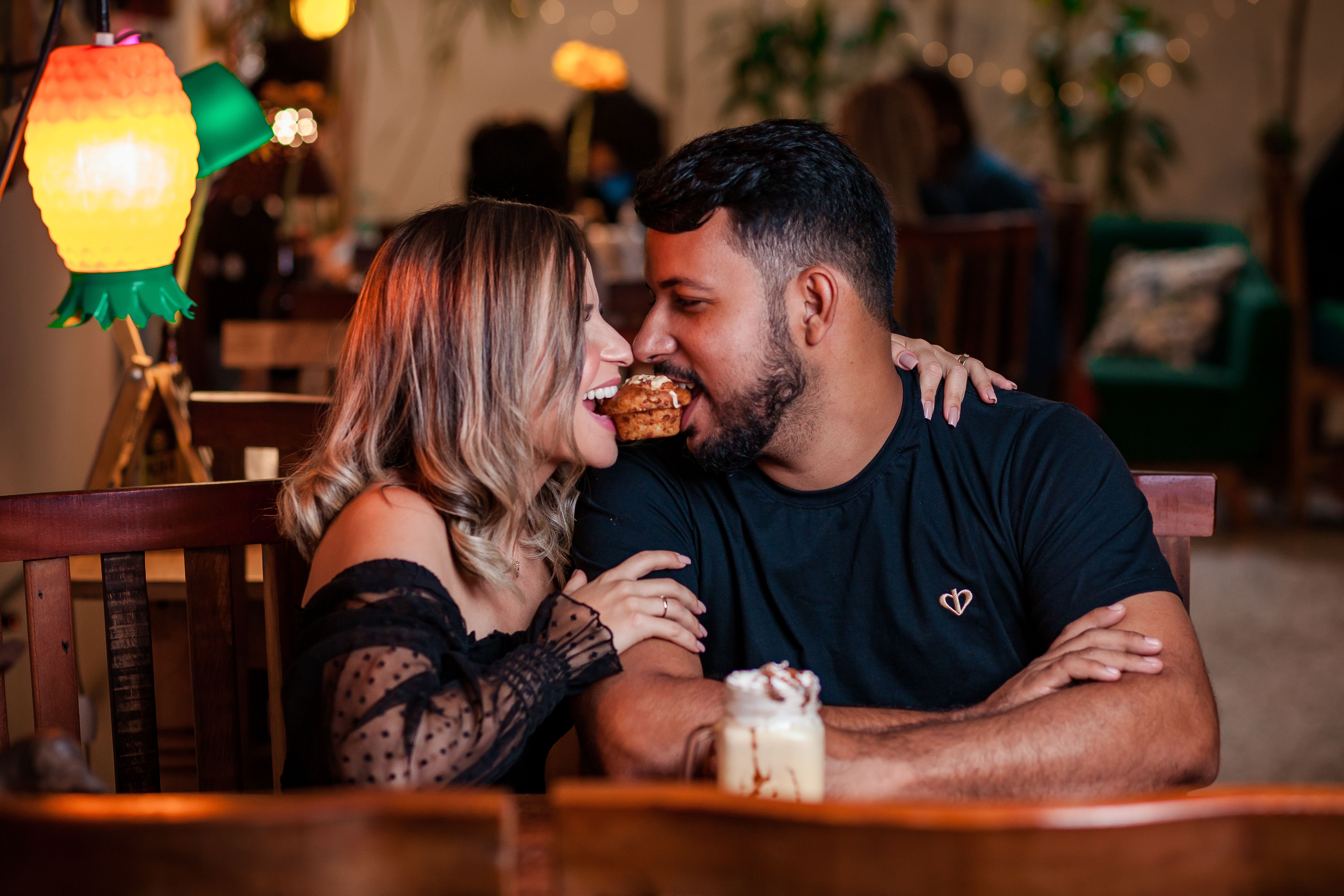 How to Ask Someone Out Over Text (Without Making It Weird)